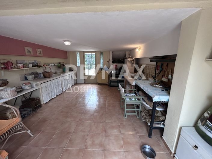 Image No.56-4 Bed Maisonette for sale