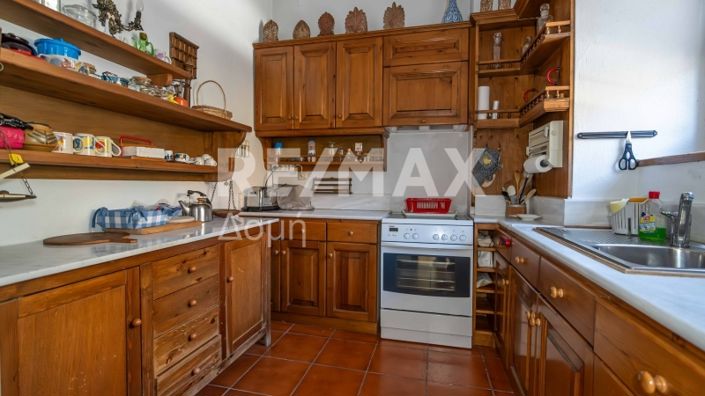 Image No.16-4 Bed Property for sale