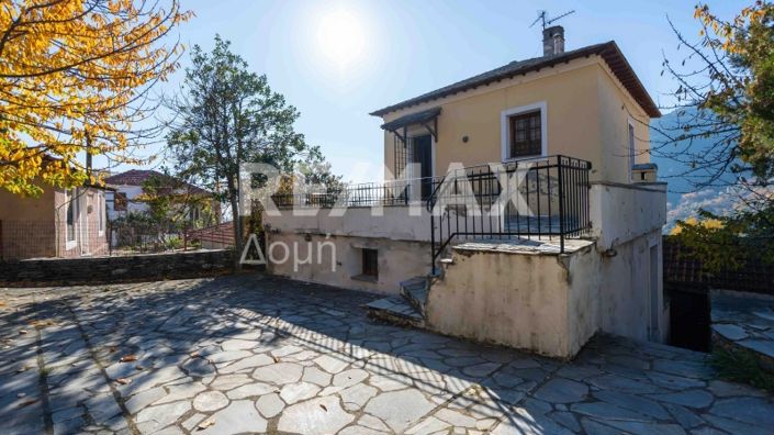 Image No.49-4 Bed Property for sale