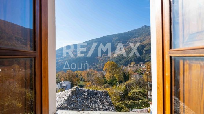 Image No.53-4 Bed Property for sale