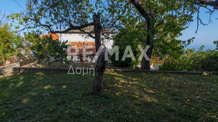 Image No.40-3 Bed Property for sale