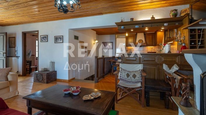 Image No.50-3 Bed Property for sale