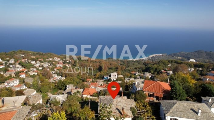 Image No.52-3 Bed Property for sale