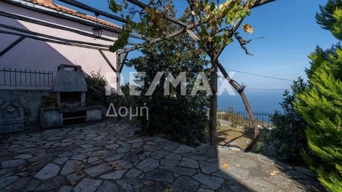 Image No.6-3 Bed Property for sale