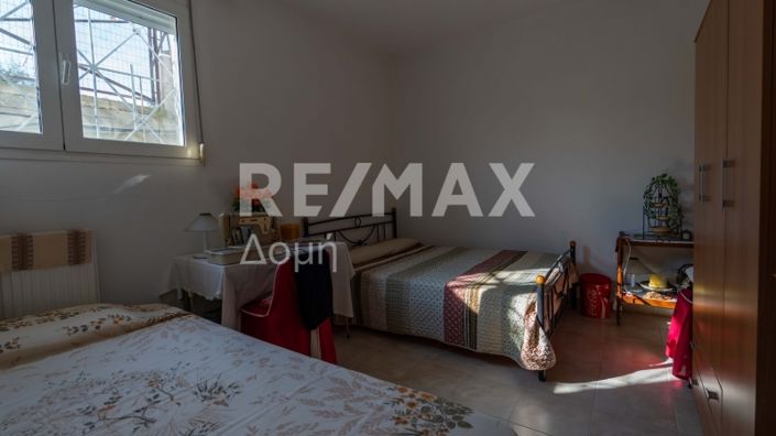 Image No.24-2 Bed Property for sale