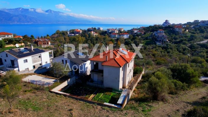 Image No.26-2 Bed Property for sale