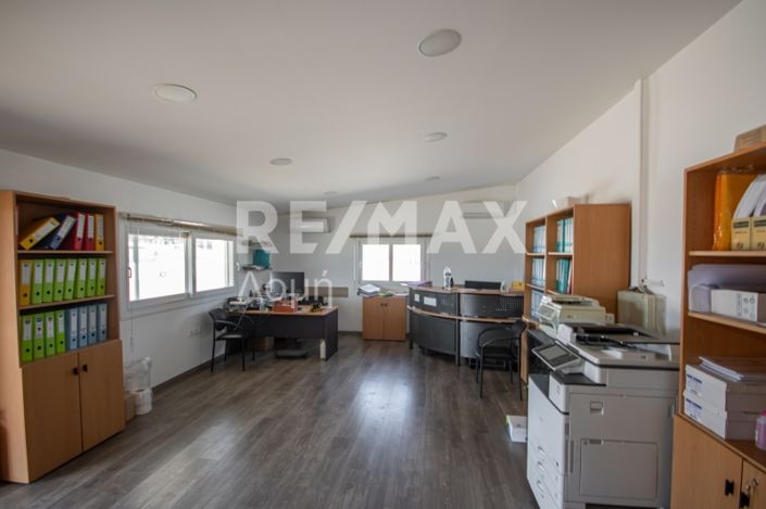 Image No.20-10 Bed Property for sale