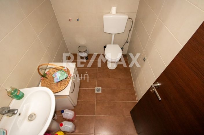 Image No.21-10 Bed Property for sale