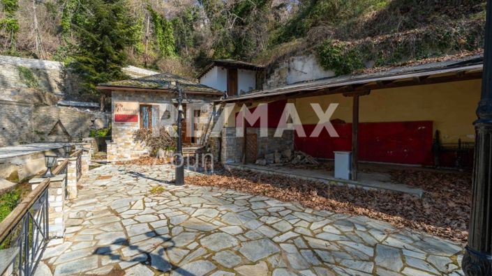 Image No.13-1 Bed Property for sale