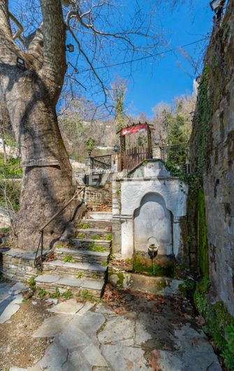 Image No.20-1 Bed Property for sale