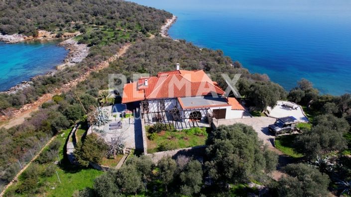 Image No.2-3 Bed House for sale