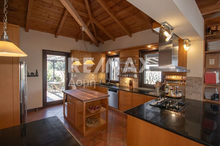 Image No.4-3 Bed House for sale