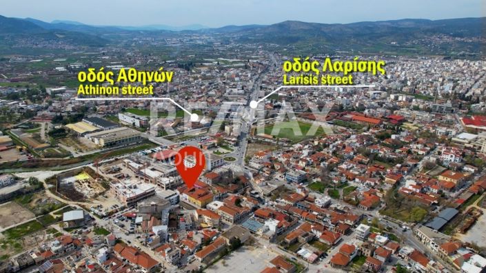 Image No.4-16 Bed Property for sale