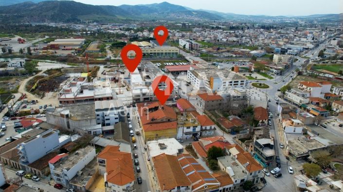 Image No.7-16 Bed Property for sale