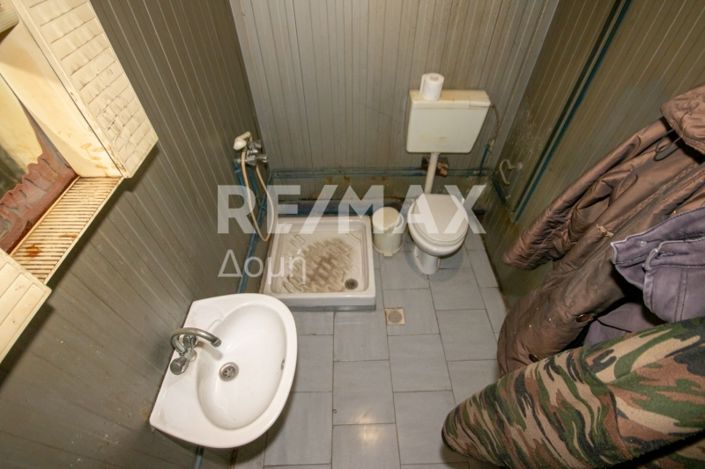 Image No.18-2 Bed Property for sale