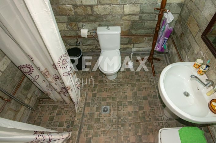 Image No.24-3 Bed Maisonette for sale