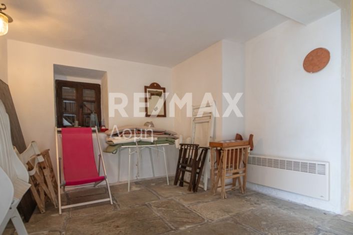 Image No.26-3 Bed Maisonette for sale