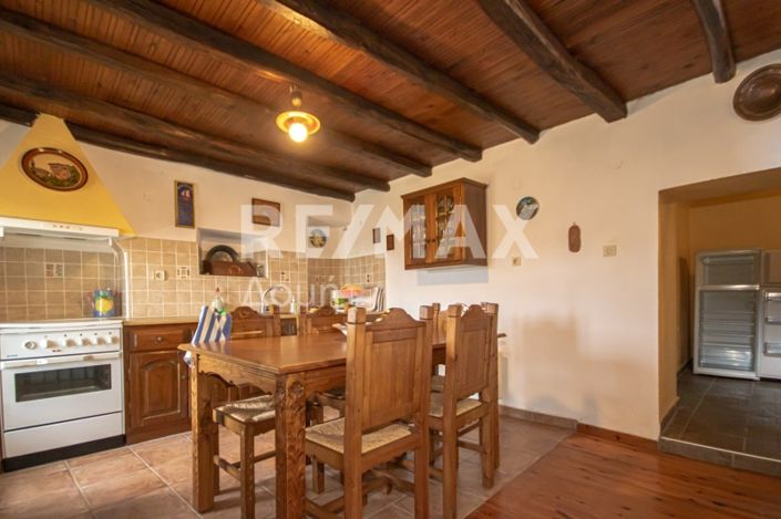 Image No.3-3 Bed Maisonette for sale