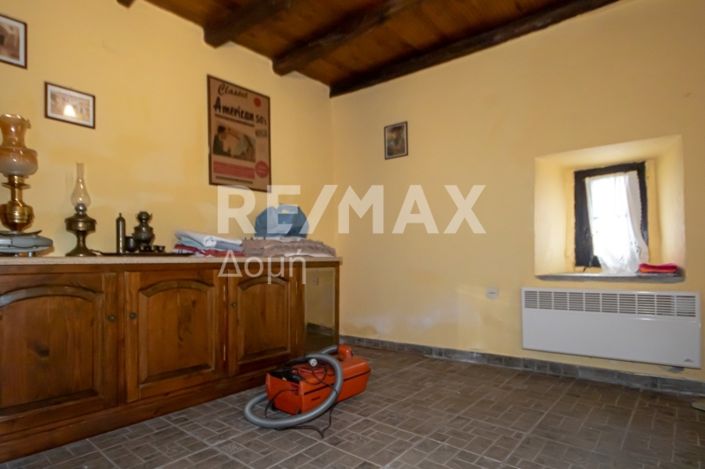Image No.33-3 Bed Maisonette for sale