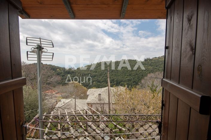 Image No.44-3 Bed Maisonette for sale