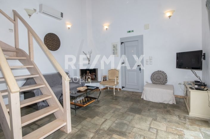 Image No.55-4 Bed Property for sale