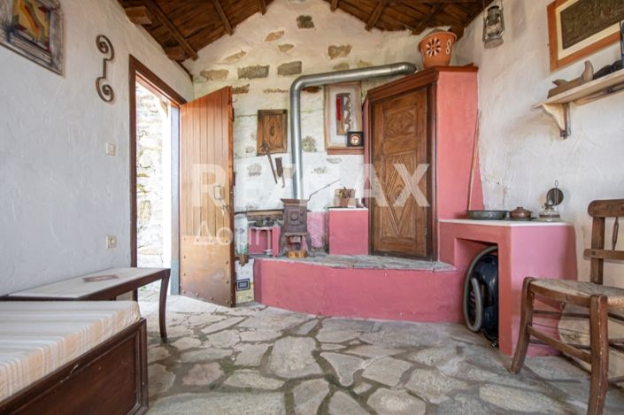 Image No.20-2 Bed Property for sale