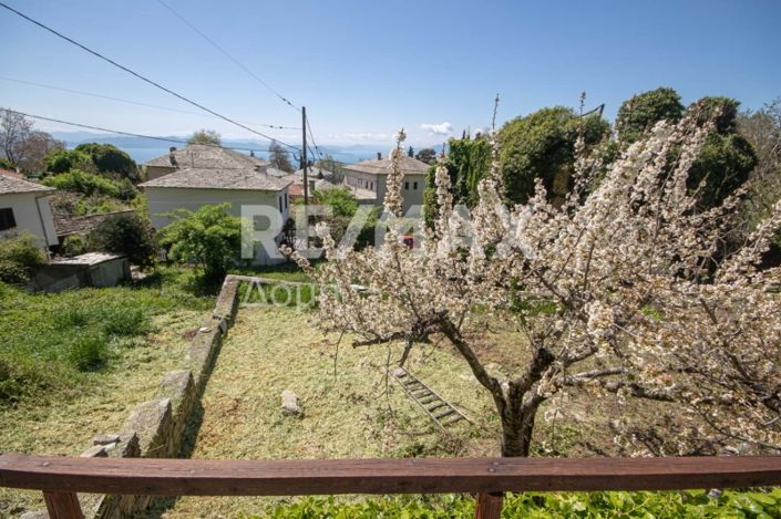 Image No.22-2 Bed Property for sale