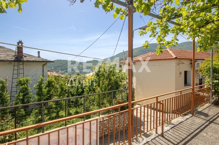 Image No.20-2 Bed Property for sale