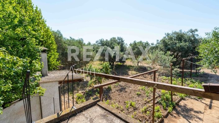 Image No.30-2 Bed House for sale