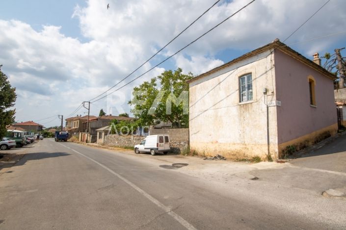 Image No.5-1 Bed House for sale