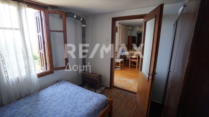 Image No.51-2 Bed Property for sale