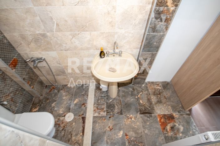 Image No.42-2 Bed Maisonette for sale