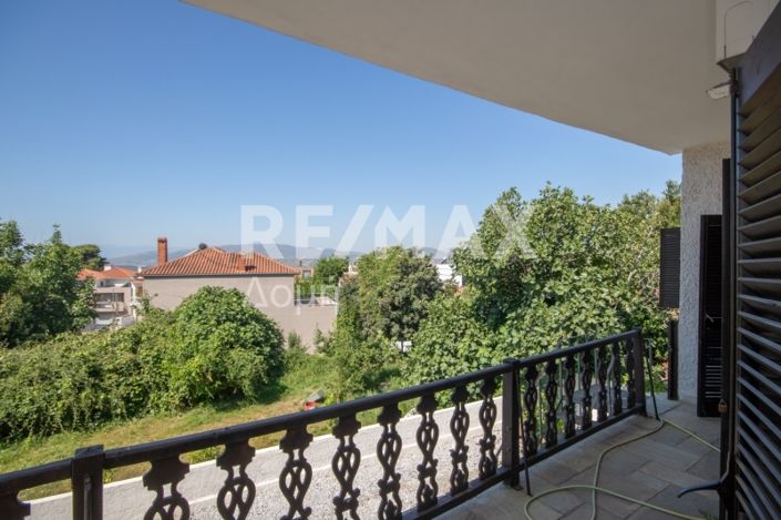 Image No.23-5 Bed House for sale