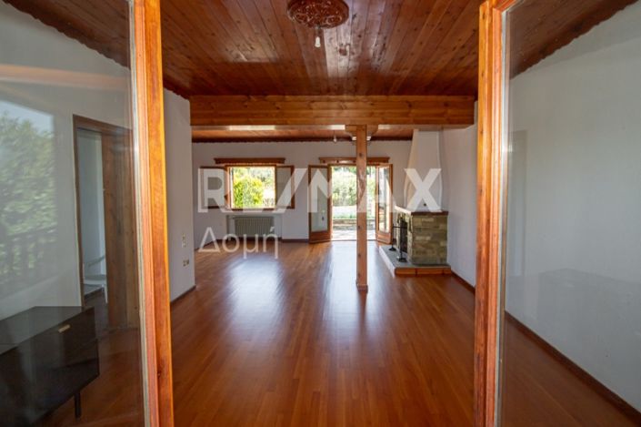 Image No.25-5 Bed House for sale