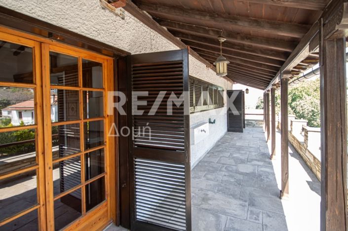 Image No.37-5 Bed House for sale