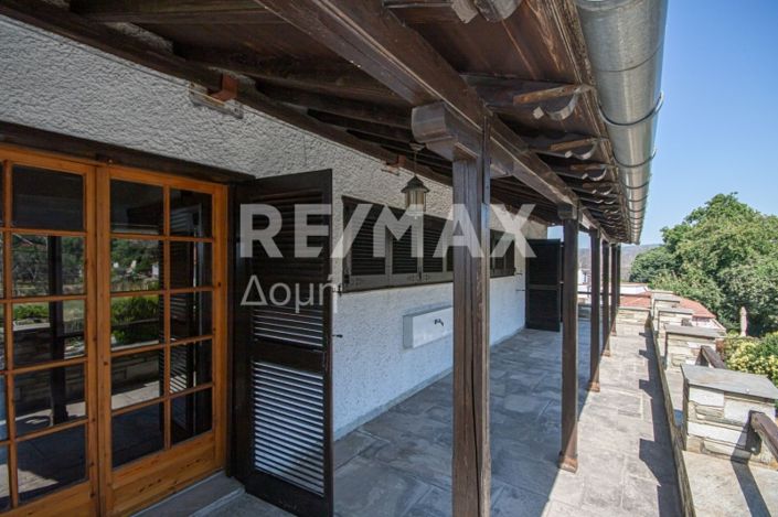 Image No.38-5 Bed House for sale