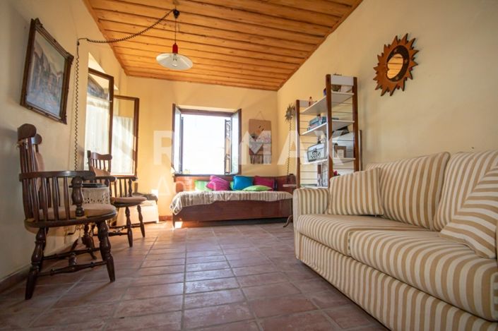 Image No.36-1 Bed House for sale