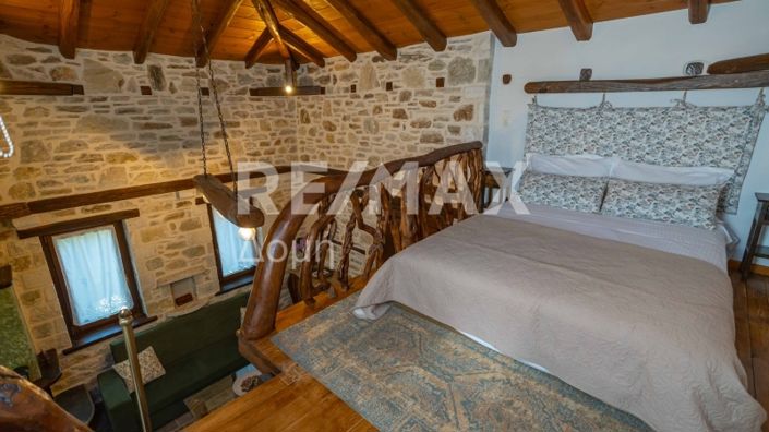 Image No.15-3 Bed Property for sale