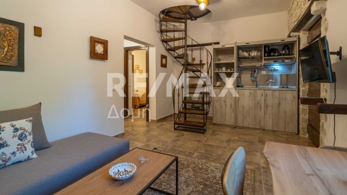 Image No.18-3 Bed Property for sale