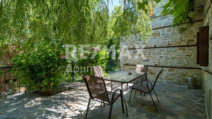 Image No.29-3 Bed Property for sale