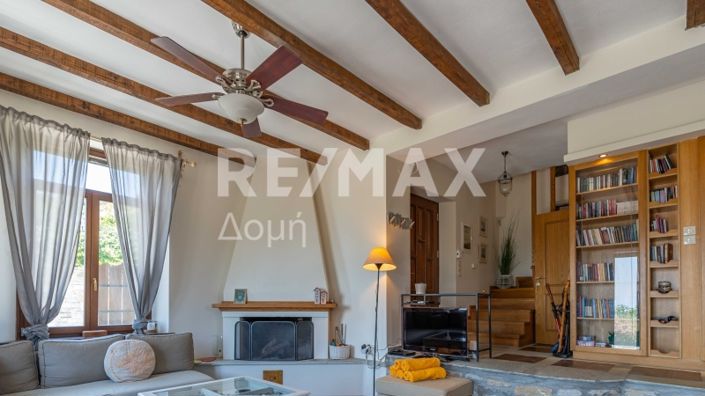 Image No.50-3 Bed Property for sale