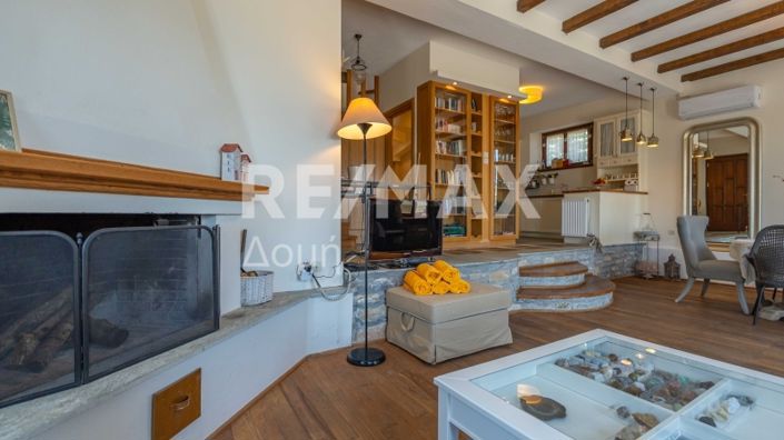 Image No.52-3 Bed Property for sale