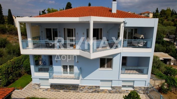 Image No.2-4 Bed Property for sale