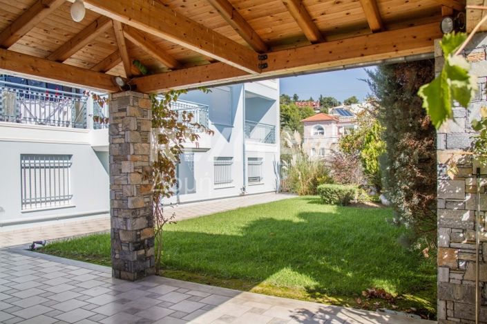 Image No.37-4 Bed Property for sale