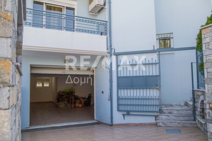 Image No.45-4 Bed Property for sale