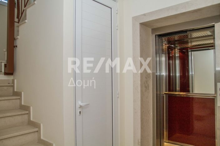 Image No.46-4 Bed Property for sale