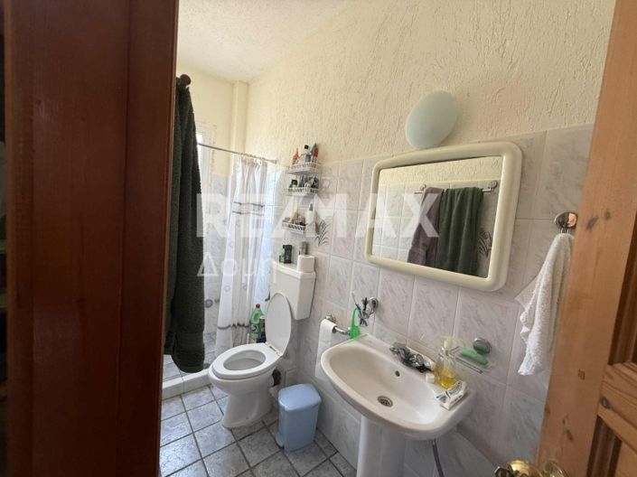 Image No.21-3 Bed Maisonette for sale