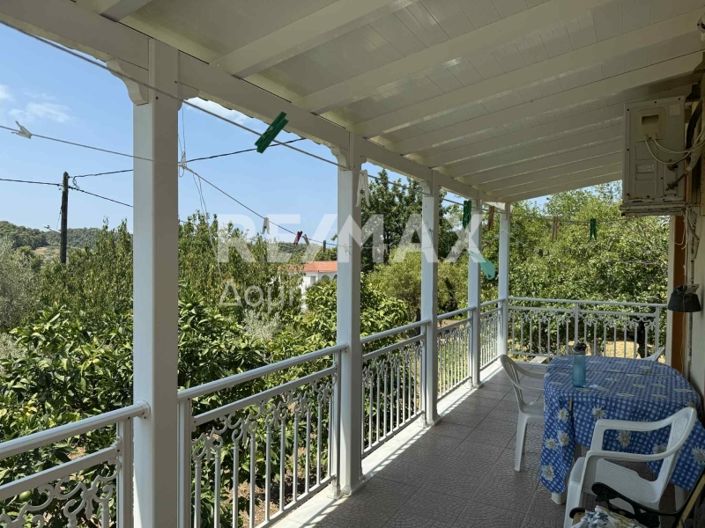 Image No.16-3 Bed Maisonette for sale