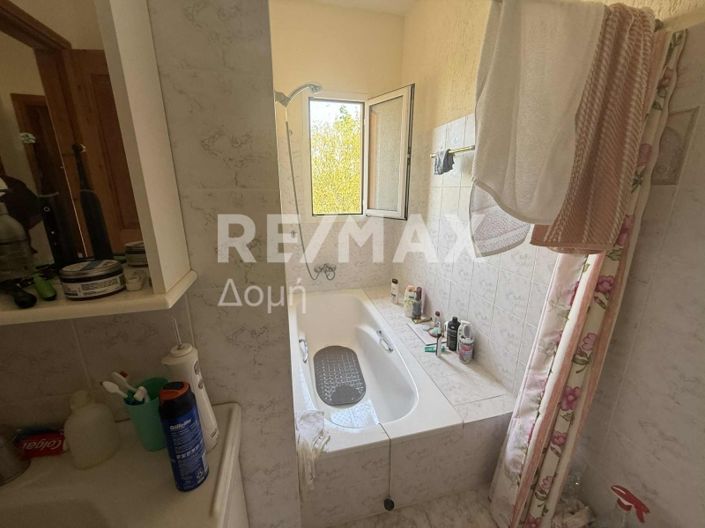 Image No.29-3 Bed Maisonette for sale