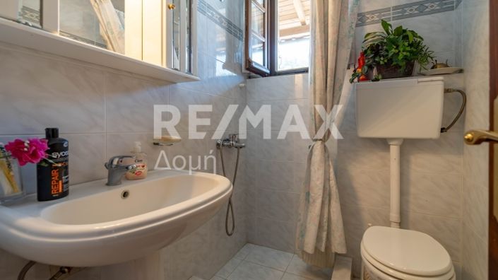 Image No.18-2 Bed House for sale